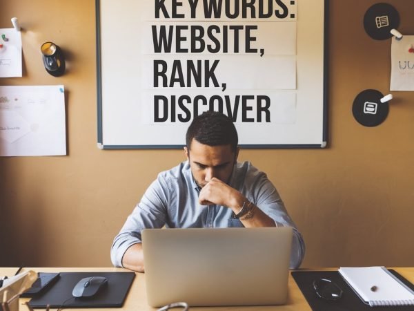 How to Discover What Keywords a Website Ranks For