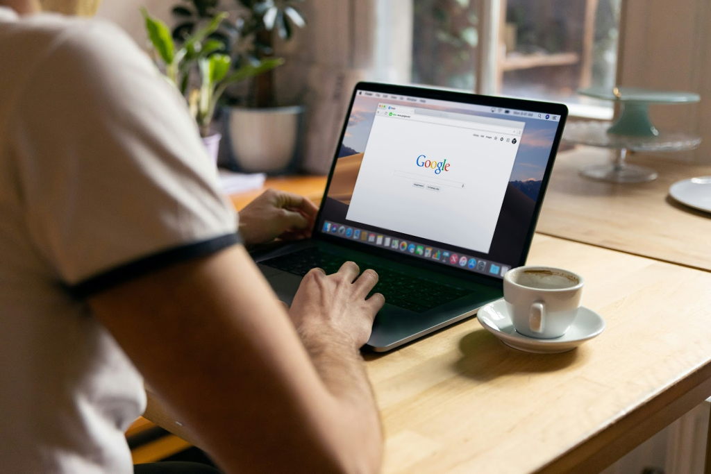 Local Search Queries and Optimization Techniques